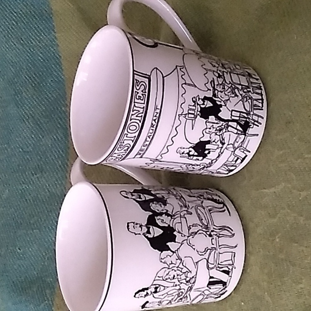 Set of 2 Epoch Le Restaurant Gastones Coffee Mugs